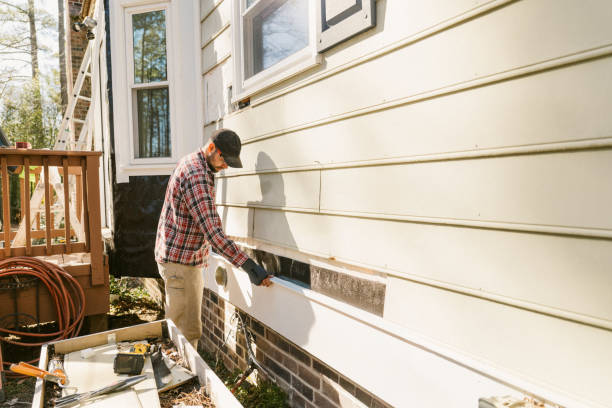 Top rated local Emergency Siding Repair specialists in Long Beach, IN